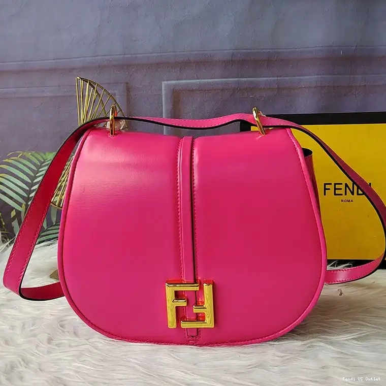 Vintage HOT C'mon Leather Bag Calf Fendi Medium In Rose 0611